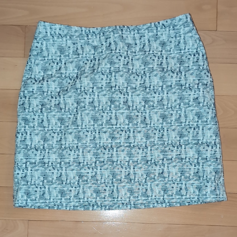 LOFT Blue and White Textured Pencil Skirt